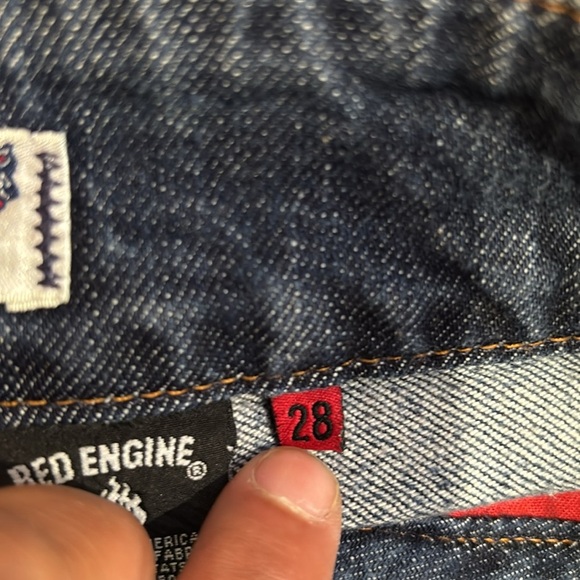 Red Engine Women's Cropped Blue Jeans - Picture 7 of 7